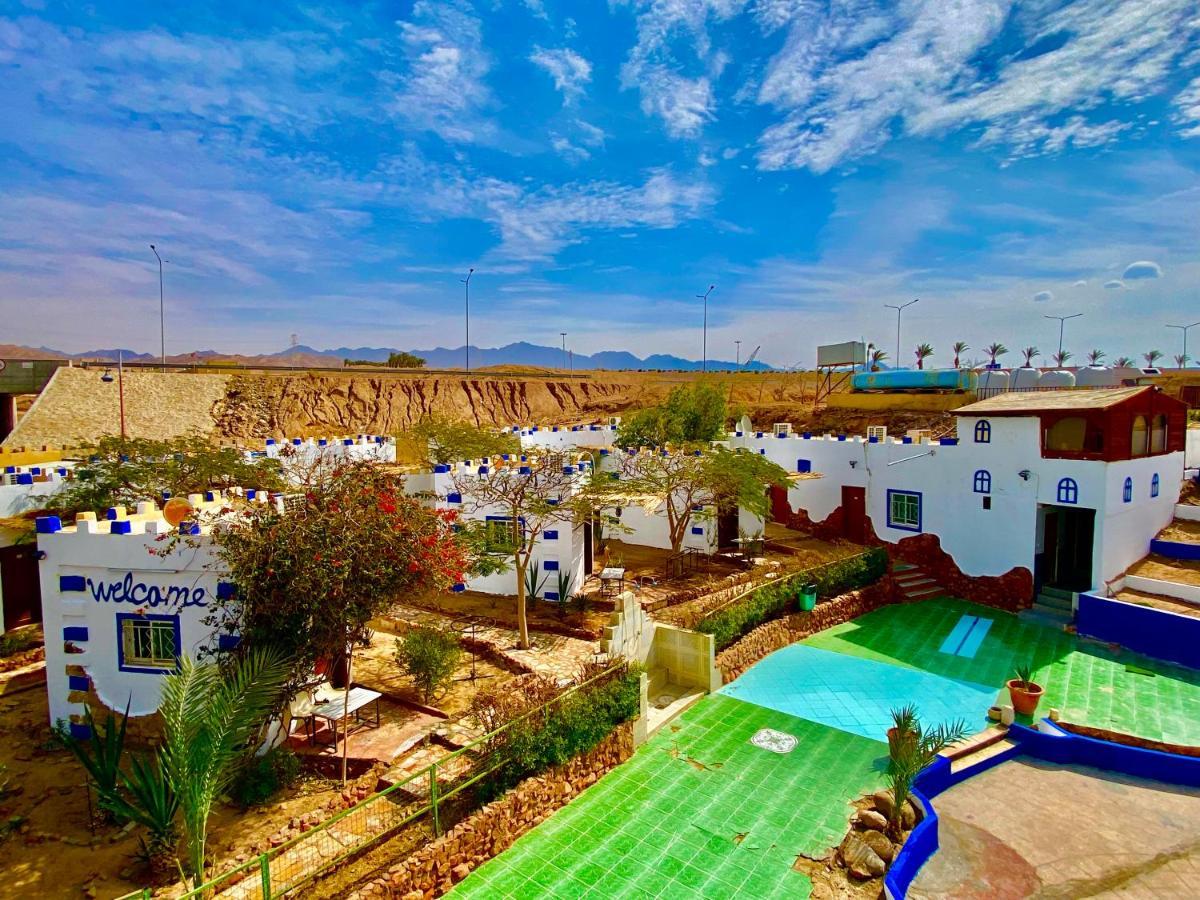 Bedouin Moon Village - Aqaba Al Burj Esterno foto